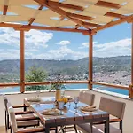 Kohili - Elevated Sea View Living