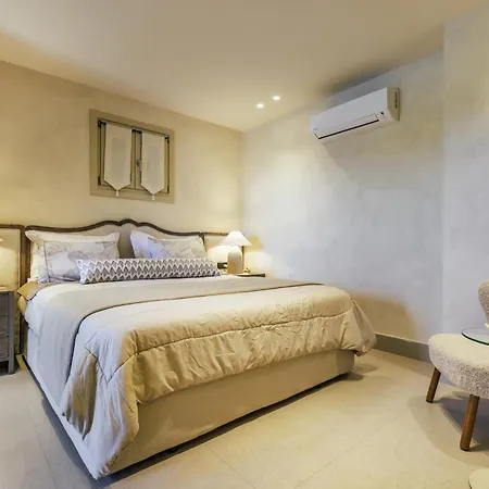 فيلة Kohili - Elevated Sea View Living