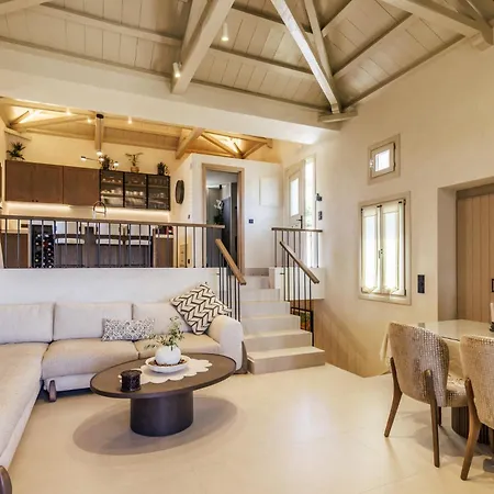 Kohili - Elevated Sea View Living *