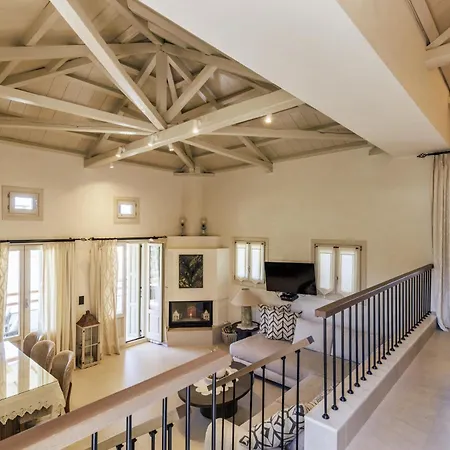 Kohili - Elevated Sea View Living سكوبيلوس تاون