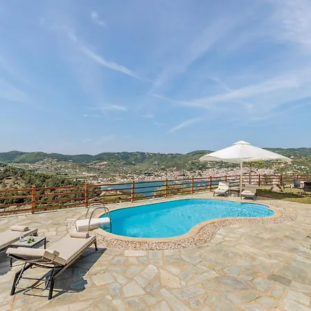 فيلة Kohili - Elevated Sea View Living