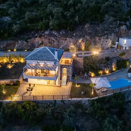 Villa Kohili - Elevated Sea View Living *