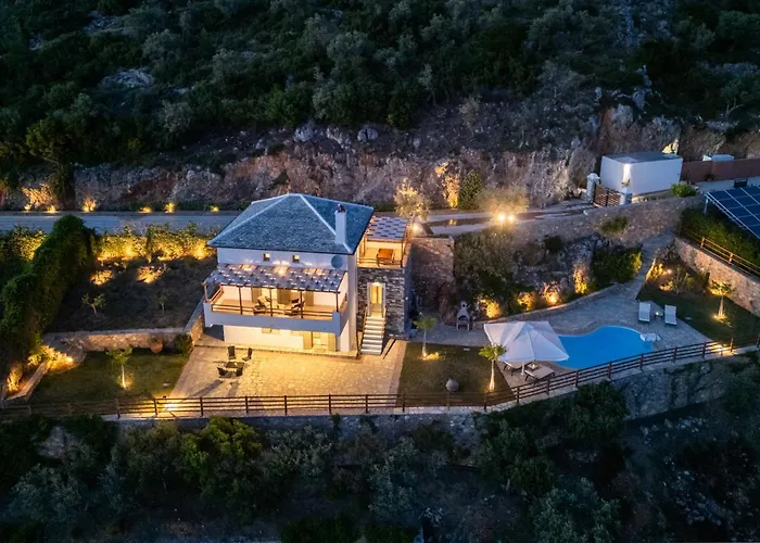 Villa Kohili - Elevated Sea View Living *