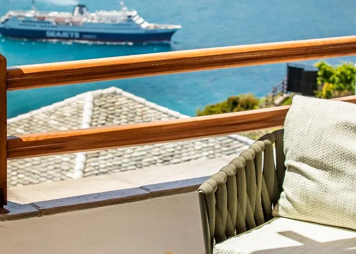 Villa Kohili - Elevated Sea View Living *